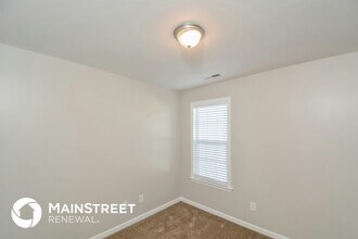 313 Whitehall Ct in Clayton, NC - Building Photo - Building Photo