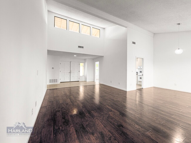 property at 5820 Caminito Cardelina