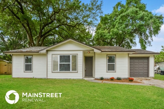 property at 7355 Darien Rd