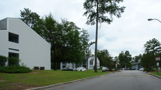 Cumberland Gardens Apartments