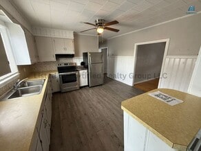 94 Buffinton St in Fall River, MA - Building Photo - Building Photo