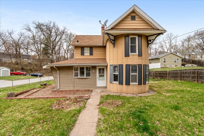 property at 1602 Eastern Ave