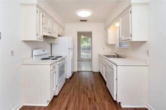 5564 William and Mary St in Mobile, AL - Building Photo - Building Photo
