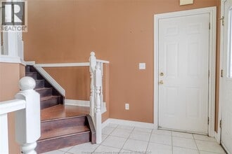 3740 Holburn St in Windsor, ON - Building Photo - Building Photo