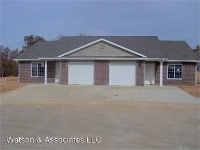 24447B Tupelo Ln in St. Robert, MO - Building Photo