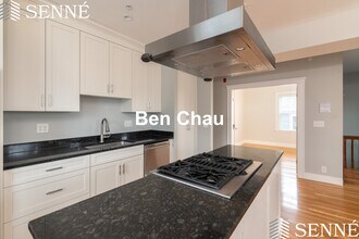 8 Rockingham St, Unit 3B in Cambridge, MA - Building Photo - Building Photo