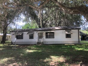 38611 Tucker Rd in Zephyrhills, FL - Building Photo - Building Photo