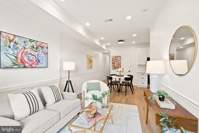 1138 Florida Ave NE in Washington, DC - Building Photo - Building Photo