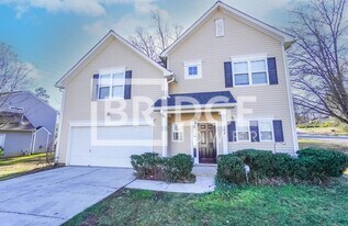 104 Hampshire Dr in Mooresville, NC - Building Photo