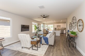 1756 Allerton Way in Chino Valley, AZ - Building Photo - Building Photo