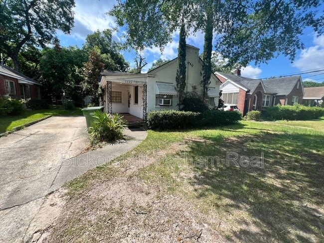 property at 1522 30th St