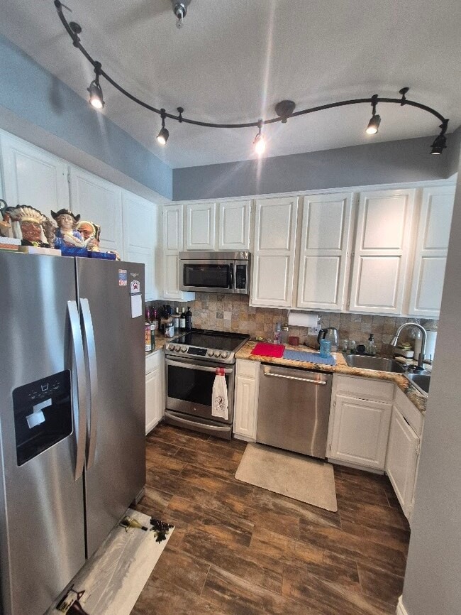 793 Davis Rd in League City, TX - Foto de edificio - Building Photo