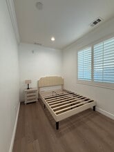 16004 Cascade Dr in Fontana, CA - Building Photo - Building Photo