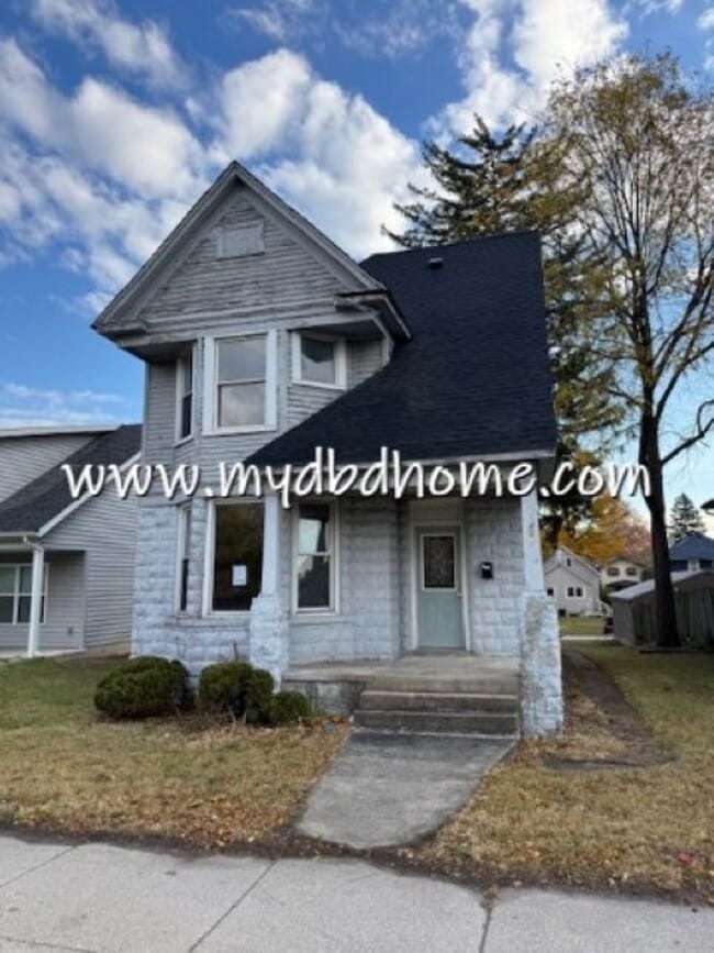 property at 1420 St Joseph Blvd