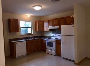2528 Crockett St in Lake Charles, LA - Building Photo - Building Photo
