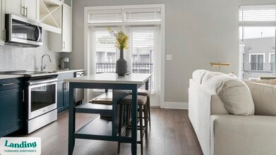 2550 Blackmon Dr in Decatur, GA - Foto de edificio - Building Photo