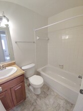 600 Reusens Rd in Lynchburg, VA - Foto de edificio - Building Photo