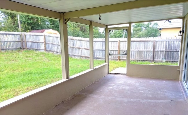 2749 Sweet Springs St in Deltona, FL - Building Photo - Building Photo