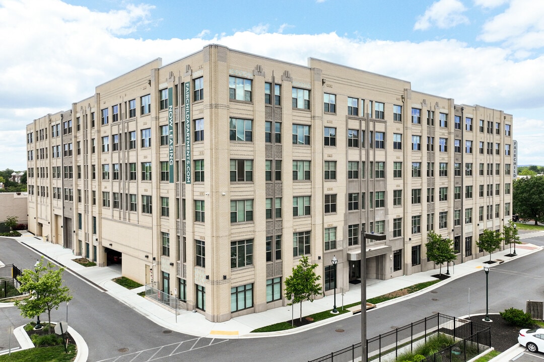 Fairchild Apartments in Germantown, MD - Foto de edificio