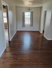 1923 37th St in Lubbock, TX - Building Photo - Building Photo