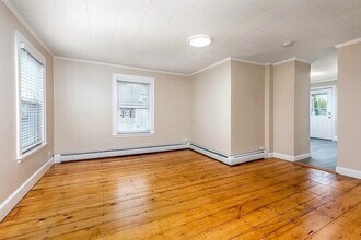 31 Cabot St in Beverly, MA - Building Photo - Building Photo