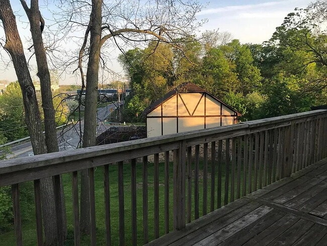 property at 5978 Pine Rise Ct