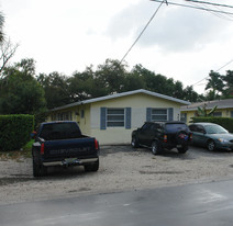 943 Tequesta St Apartments