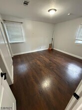 105 Norwood St in Newark, NJ - Building Photo - Building Photo