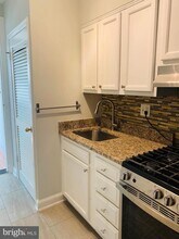 4016 47th St NW-Unit -4 in Washington, DC - Building Photo - Building Photo