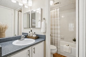 Country Club West in Greeley, CO - Foto de edificio - Building Photo