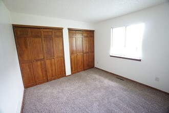 14892 E Adriatic Pl in Aurora, CO - Building Photo - Building Photo