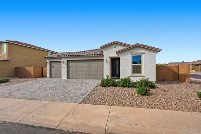 641 S Davidson Ln in Casa Grande, AZ - Building Photo - Building Photo