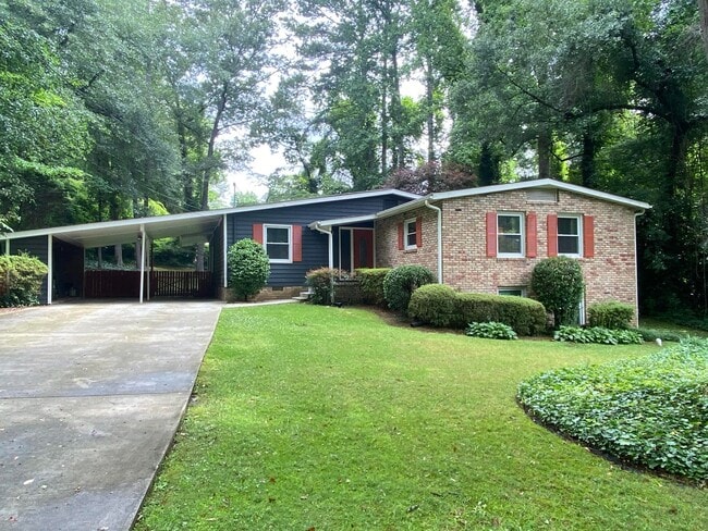 2625 Sunny Ln SE in Marietta, GA - Building Photo - Building Photo