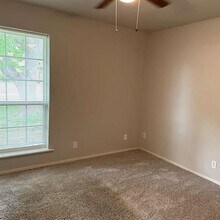 402 Arkansas St in Sherman, TX - Building Photo - Building Photo