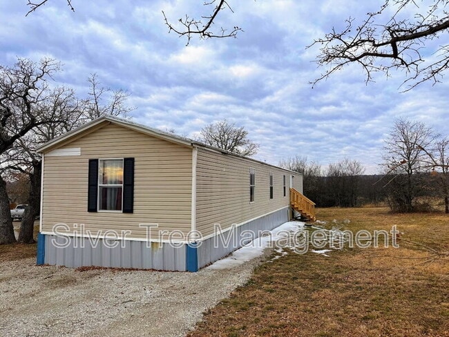 236 Lark Meadow Dr in Bridgeport, TX - Building Photo - Building Photo