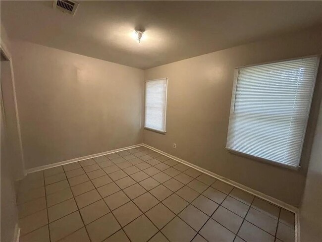 7182 Peachtree Ln N in Mobile, AL - Building Photo - Building Photo