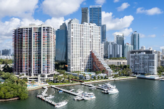 The Palace on Brickell Condo in Miami, FL - Building Photo - Building Photo