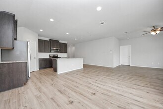 3305 Jagged Crow Ln in Conroe, TX - Building Photo - Building Photo