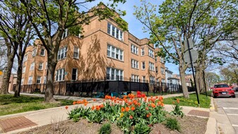3750 W Giddings St in Chicago, IL - Building Photo