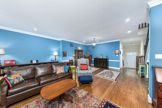 3604 Reservoir Rd NW in Washington, DC - Building Photo - Building Photo