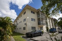 2019 Jackson Street in Hollywood, FL - Building Photo - Building Photo