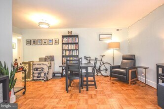 2719 Ordway St NW-Unit -4 in Washington, DC - Building Photo - Building Photo
