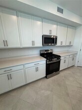 19218 Cherrystone Wy in Bradenton, FL - Building Photo - Building Photo