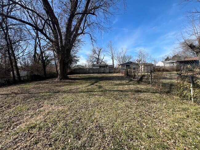 10179 Mayfair Dr, Unit 822 in St. Louis, MO - Building Photo - Building Photo