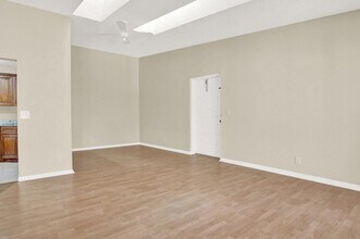 206 Foxtail Dr, Unit C3 in Greenacres, FL - Building Photo - Building Photo