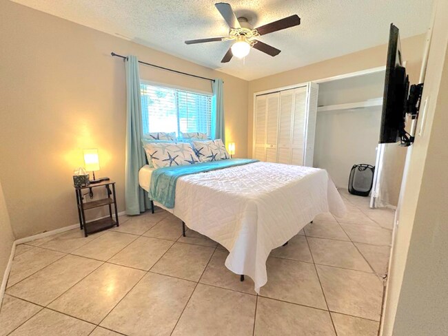 16 SE 16th Pl in Cape Coral, FL - Building Photo - Building Photo