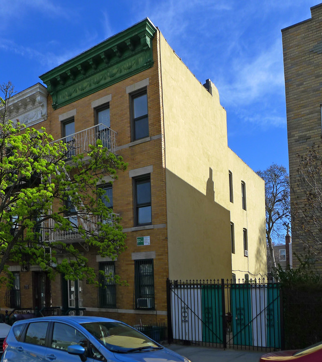 287 19th St in Brooklyn, NY - Building Photo