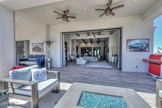 5861 E Cloud Rd in Cave Creek, AZ - Building Photo - Building Photo