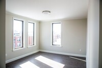 6 Mount Pleasant St, Unit 202 in Somerville, MA - Building Photo - Building Photo