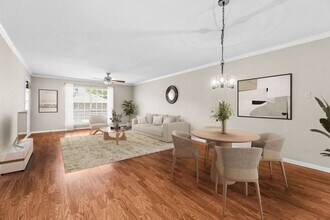 10438 Jefferson Hwy in Baton Rouge, LA - Building Photo - Building Photo